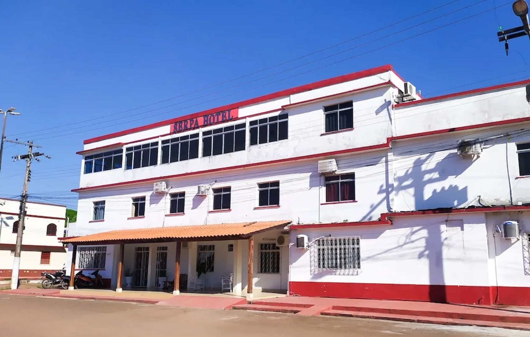 Serpa Hotel