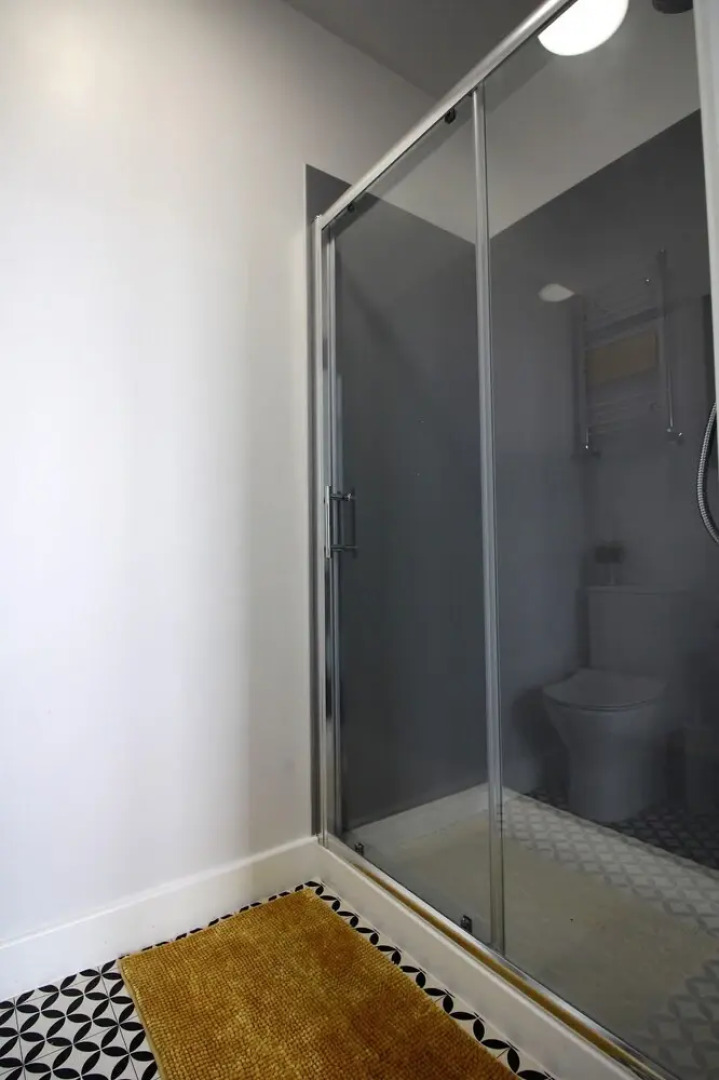 Apartments St Thomas Road