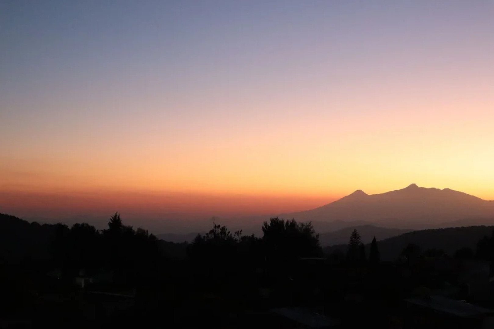 WorkVista Cowork y Hostal