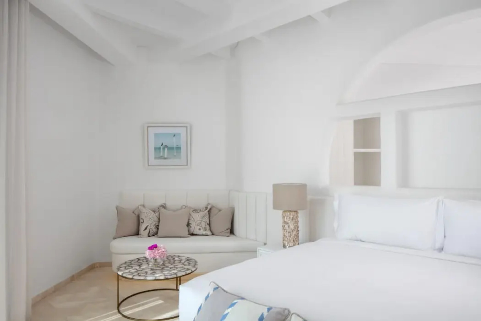 Anantara Santorini Abu Dhabi Retreat - Adults Only