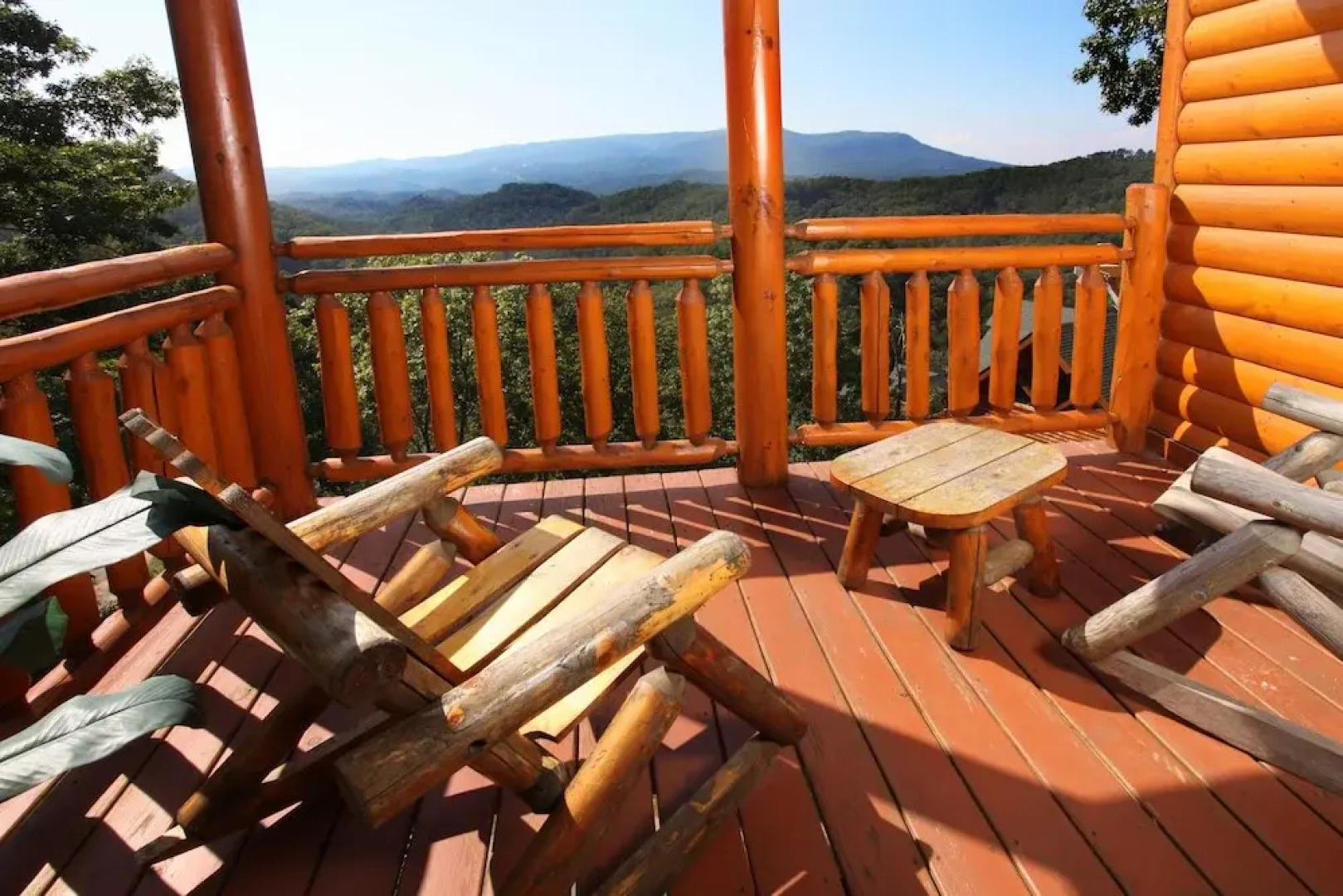 Paradise Mountain Pool Lodge