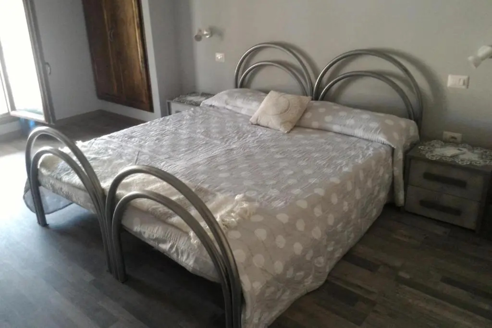 Corona Bed & Breakfast