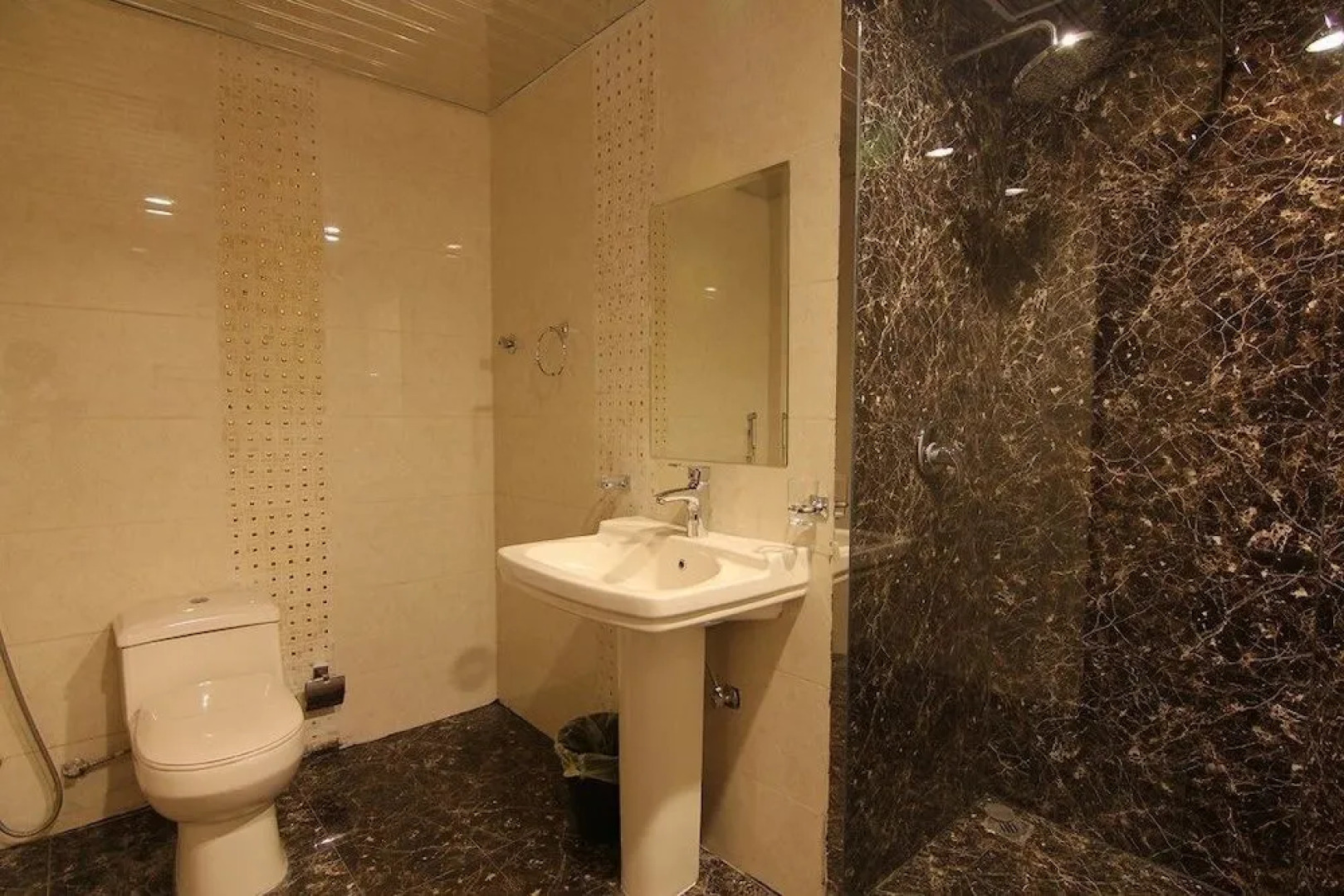 Rwaq Al Salam Hotel - Buraydah