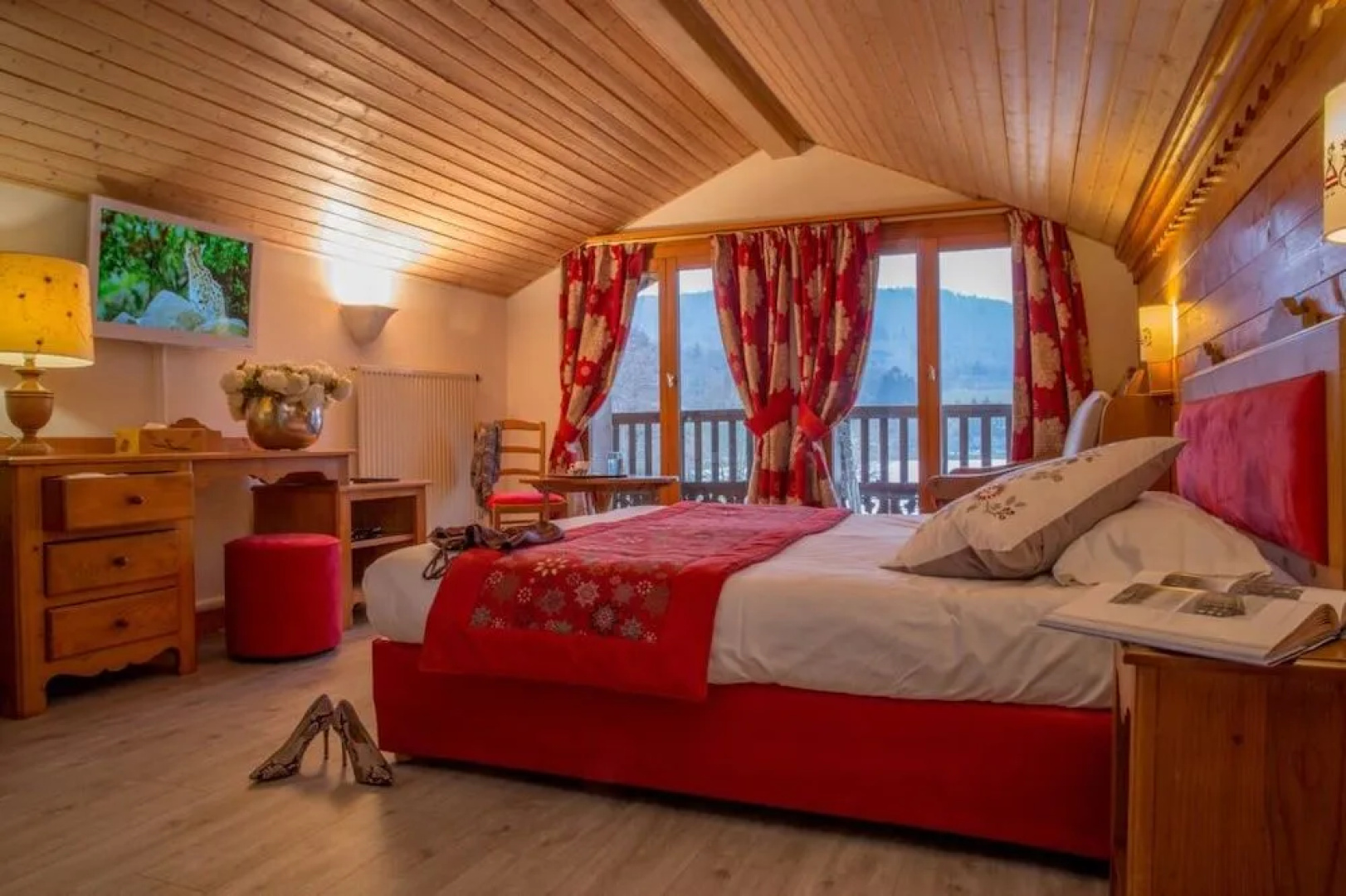 Lancolie "Chalet Du Lac"