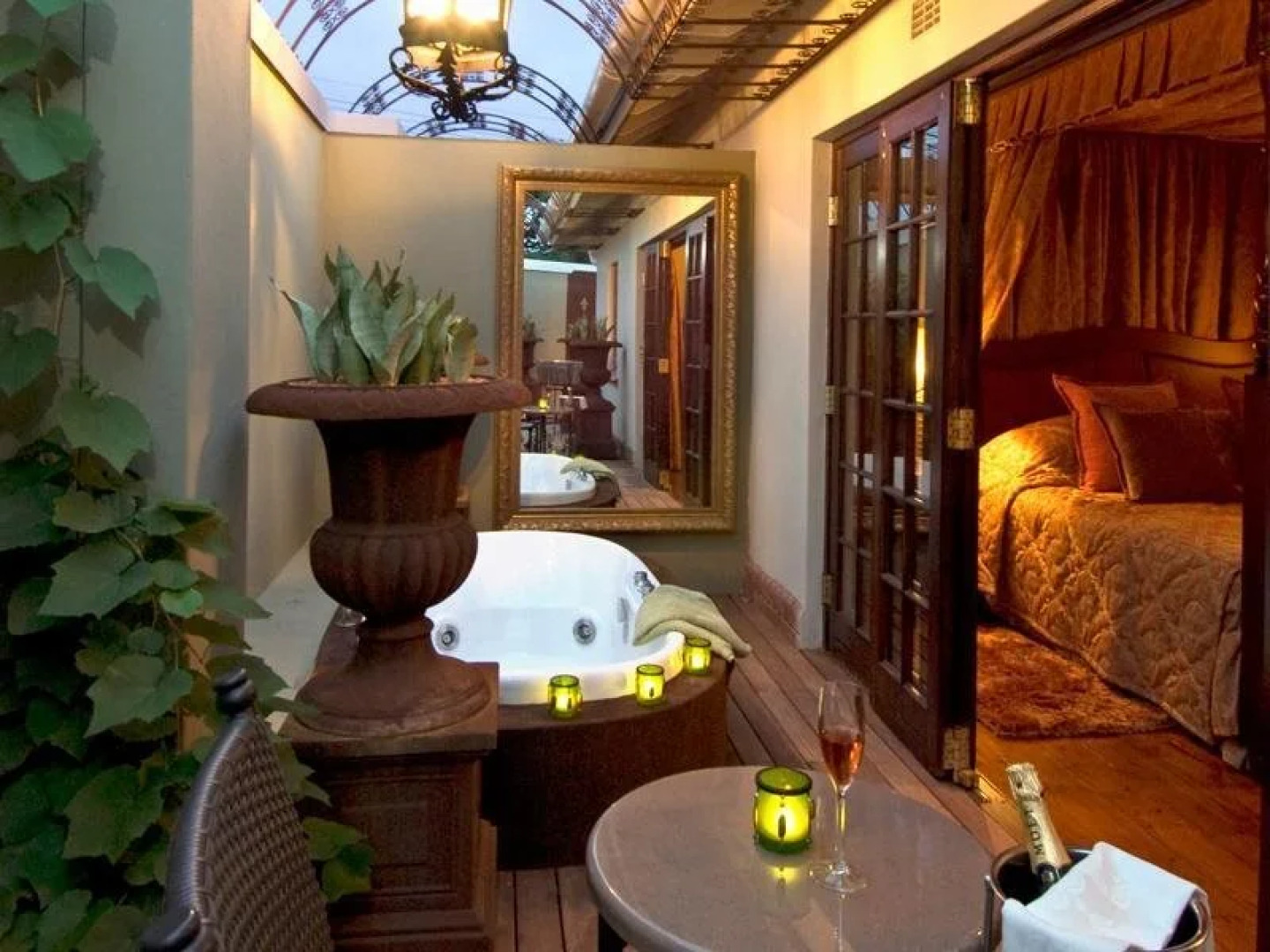 Audacia Manor Boutique Hotel