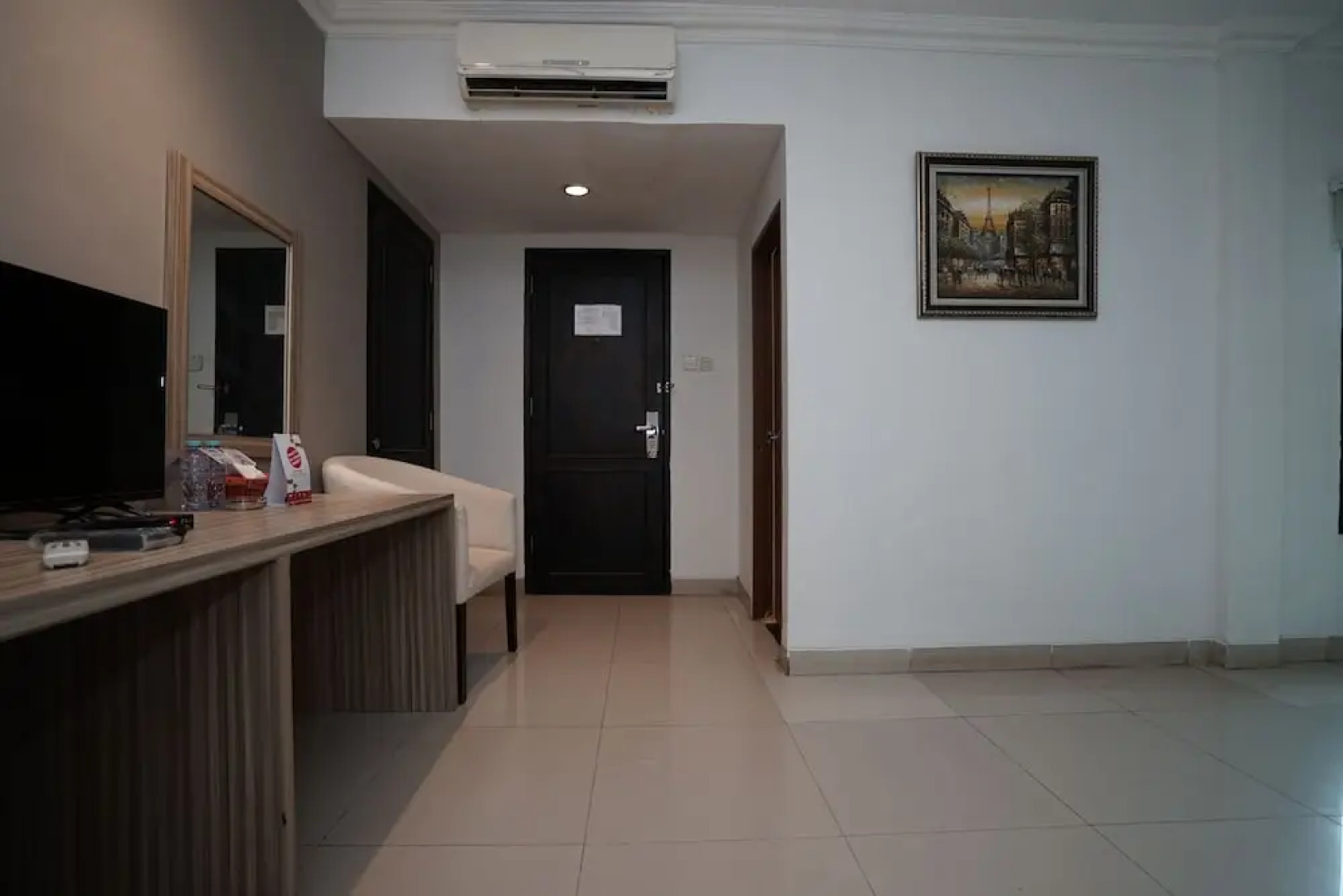 Feodora Airport Hotel