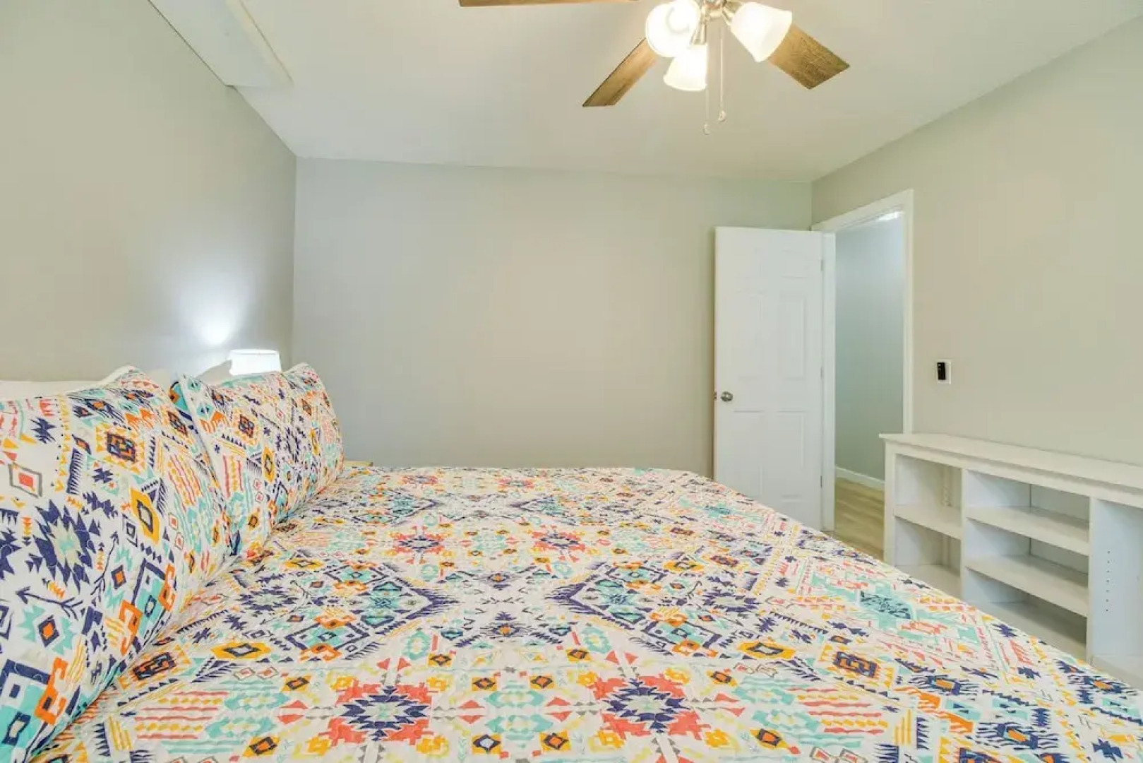 Spacious Mountain Home Retreat Near Norfork Lake!