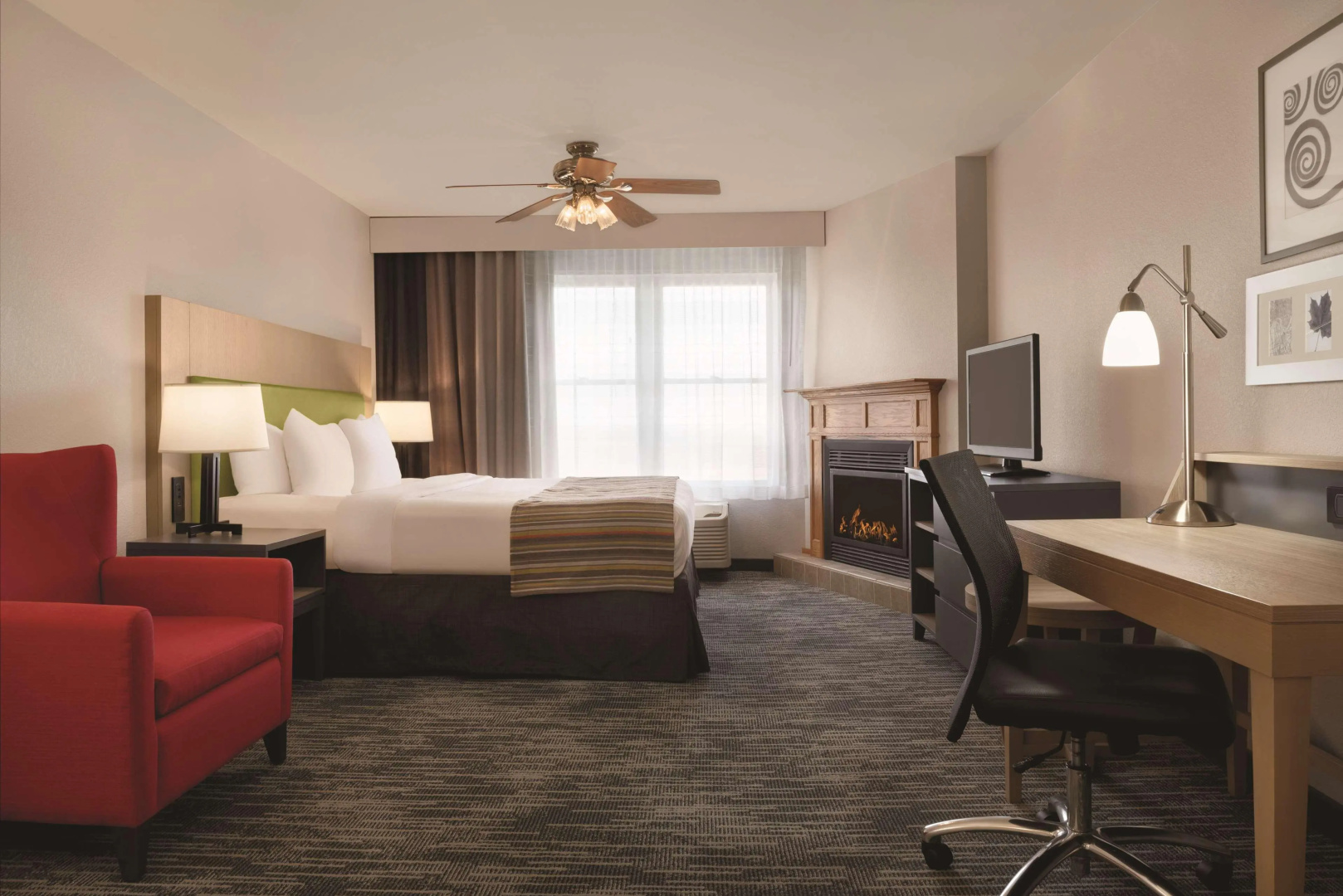 Country Inn & Suites by Radisson, Galena, IL