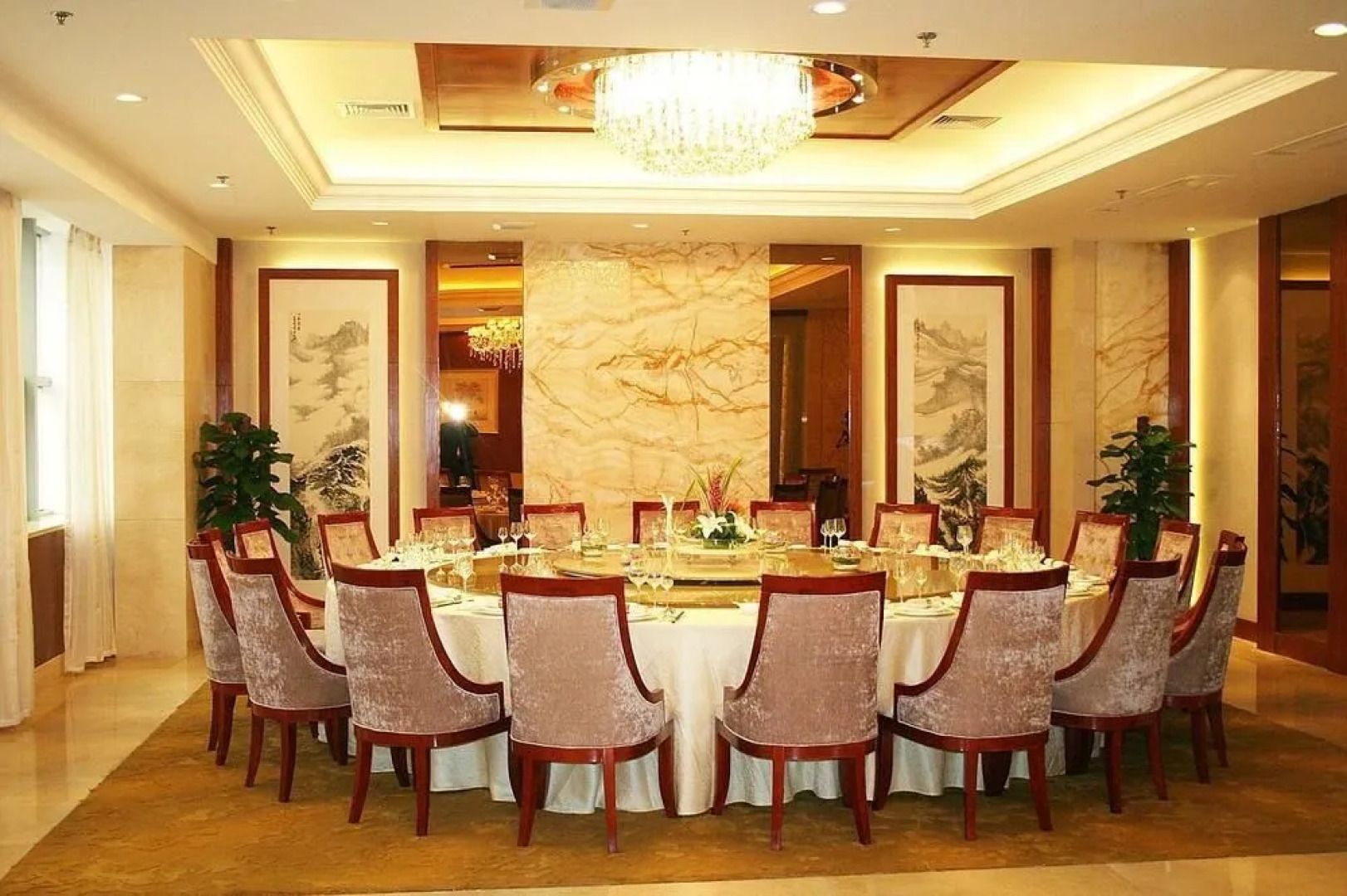 Shaoxing Flower Hotel