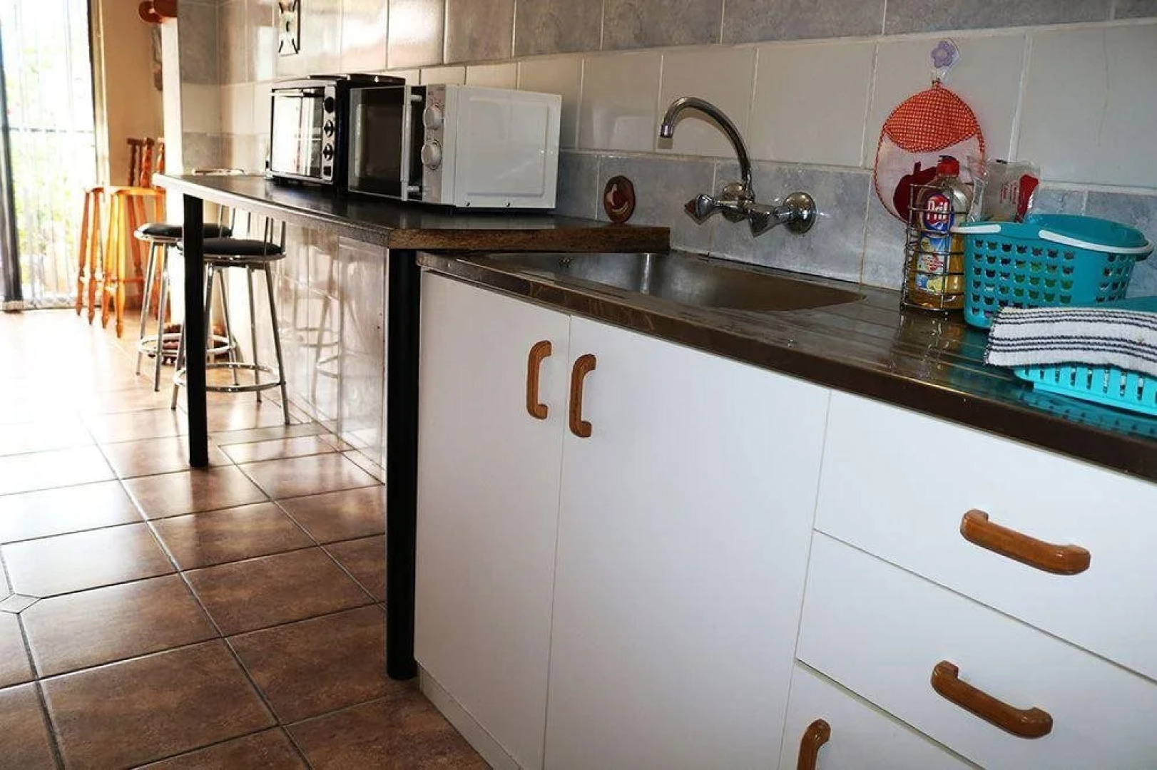 Mountainia Inn Self Catering