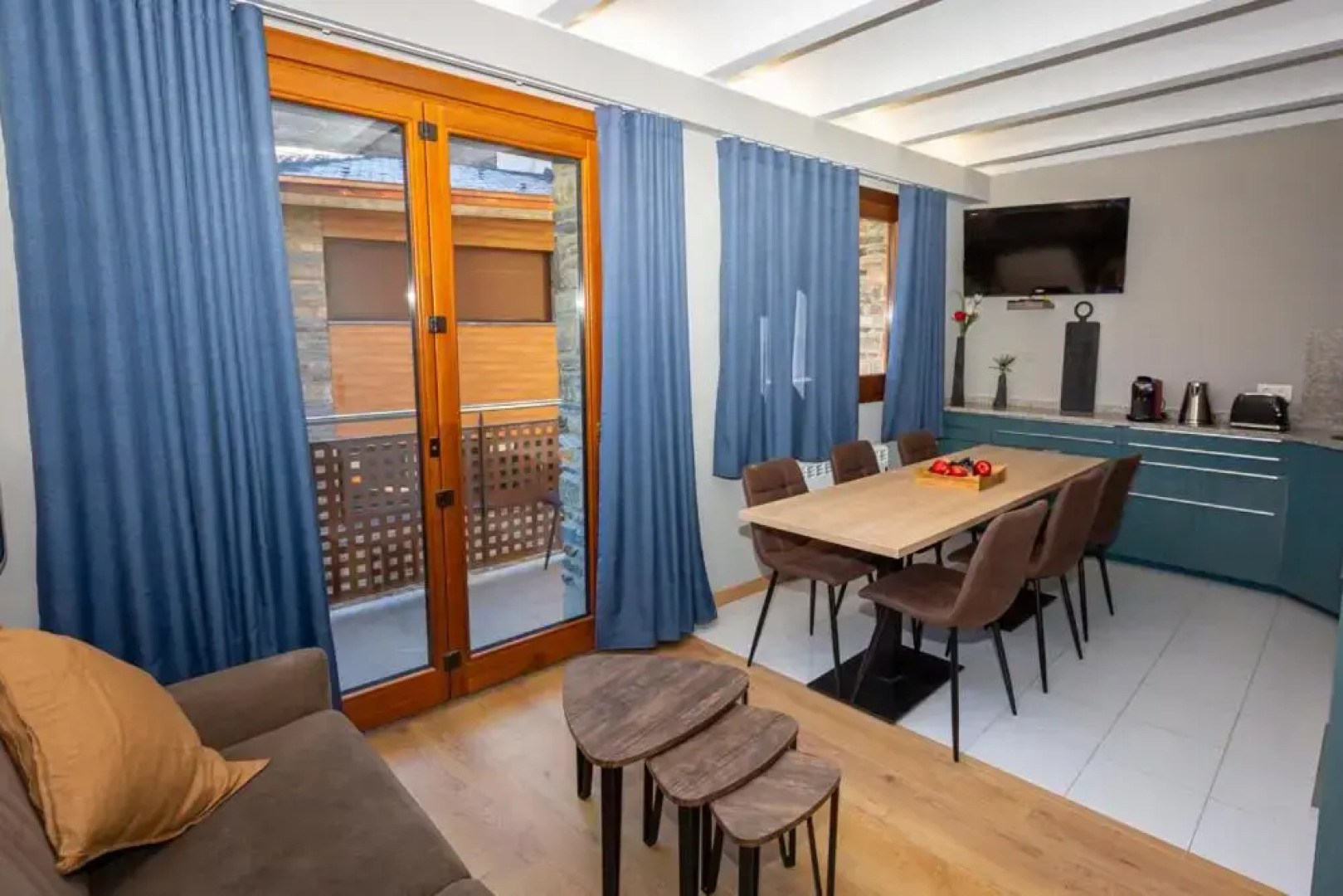 Apartments TELECABINE 365