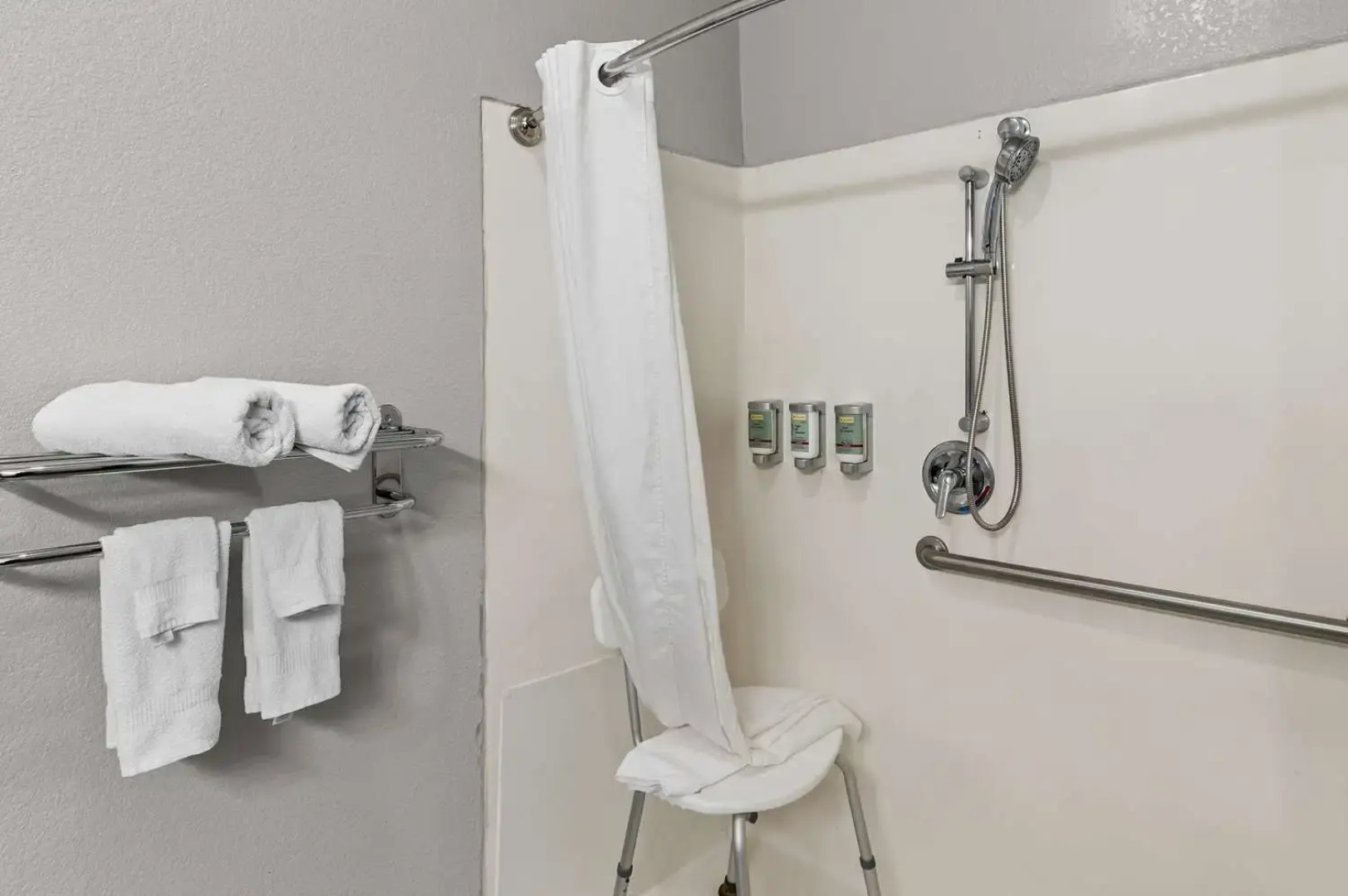 Best Western Plus Sherwood Inn & Suites