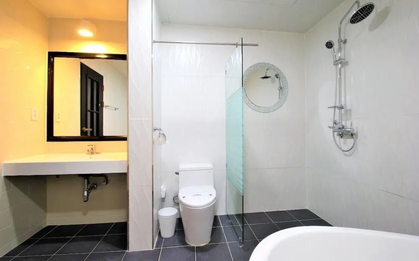 Instar Hotel Yangsan