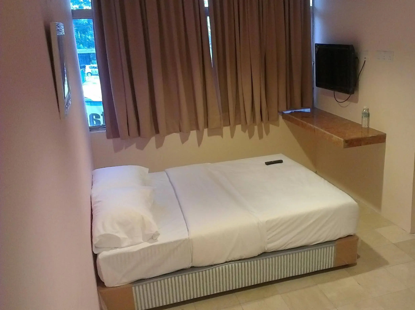 New Town Hotel Klang