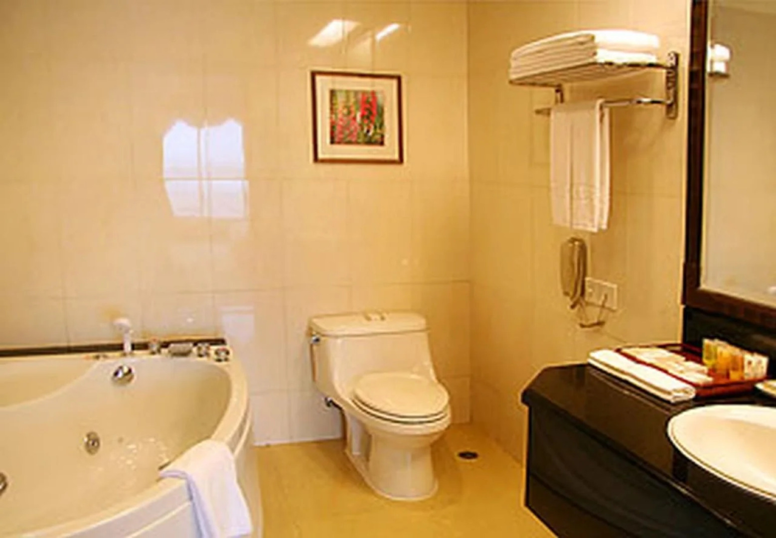 Lung Chuen International Hotel