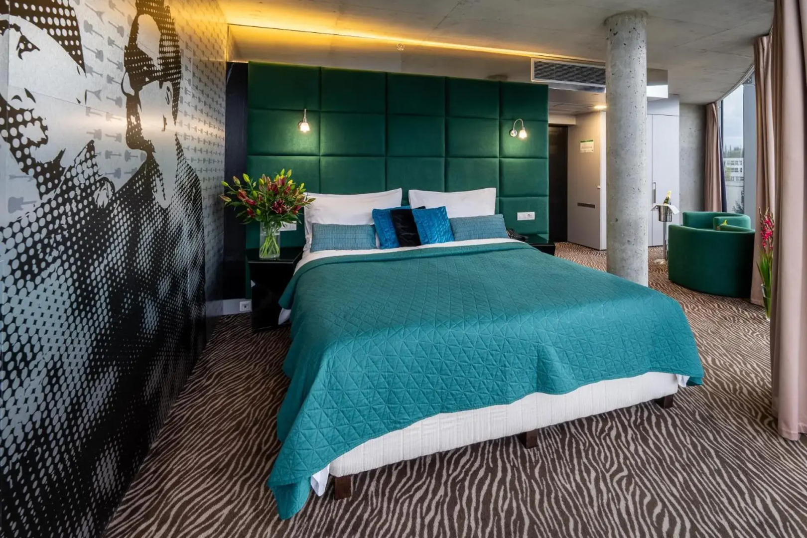 Sono Hotel