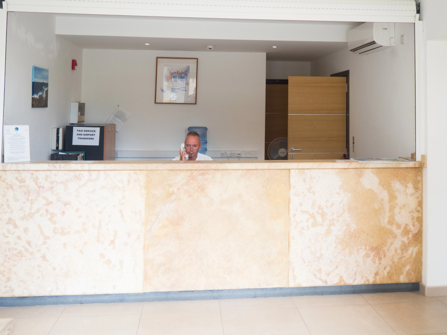 Huli Hotel & Apartments