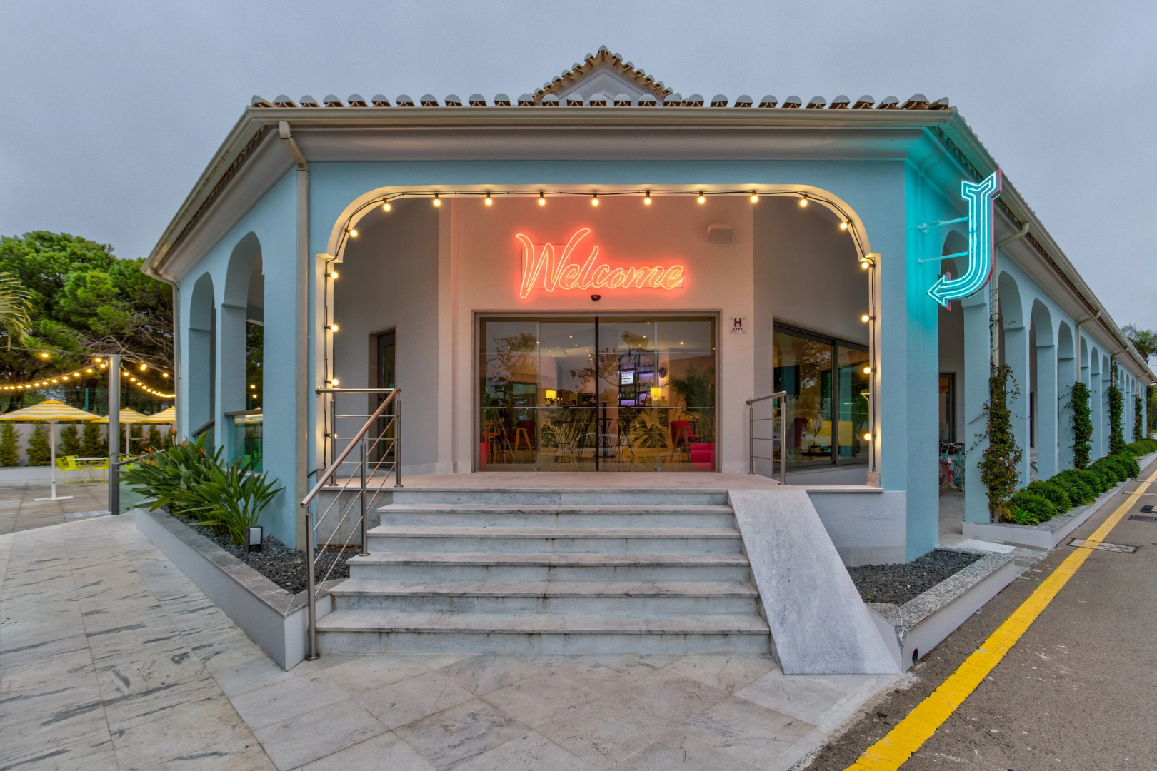 The Magnolia Hotel