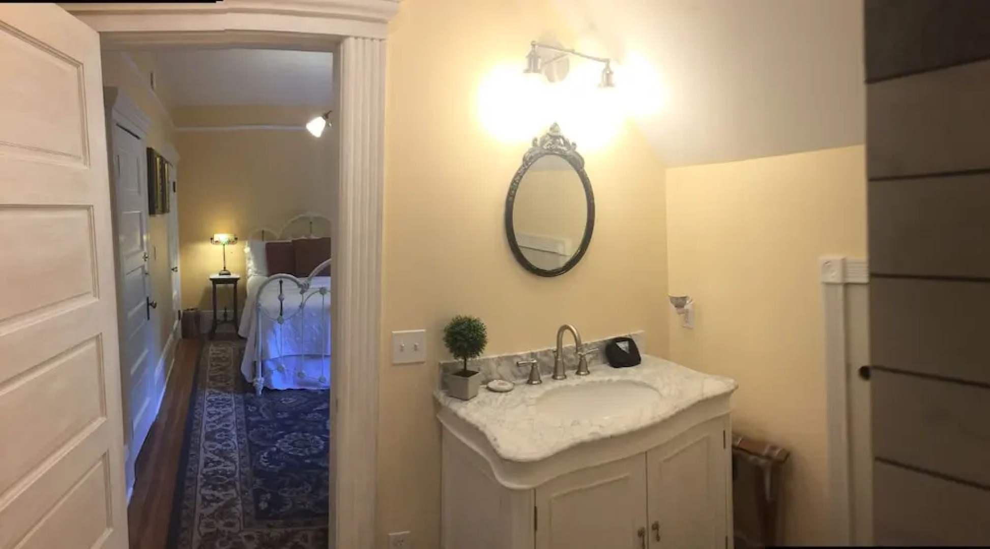 Kelley & Young Wine Garden Inn