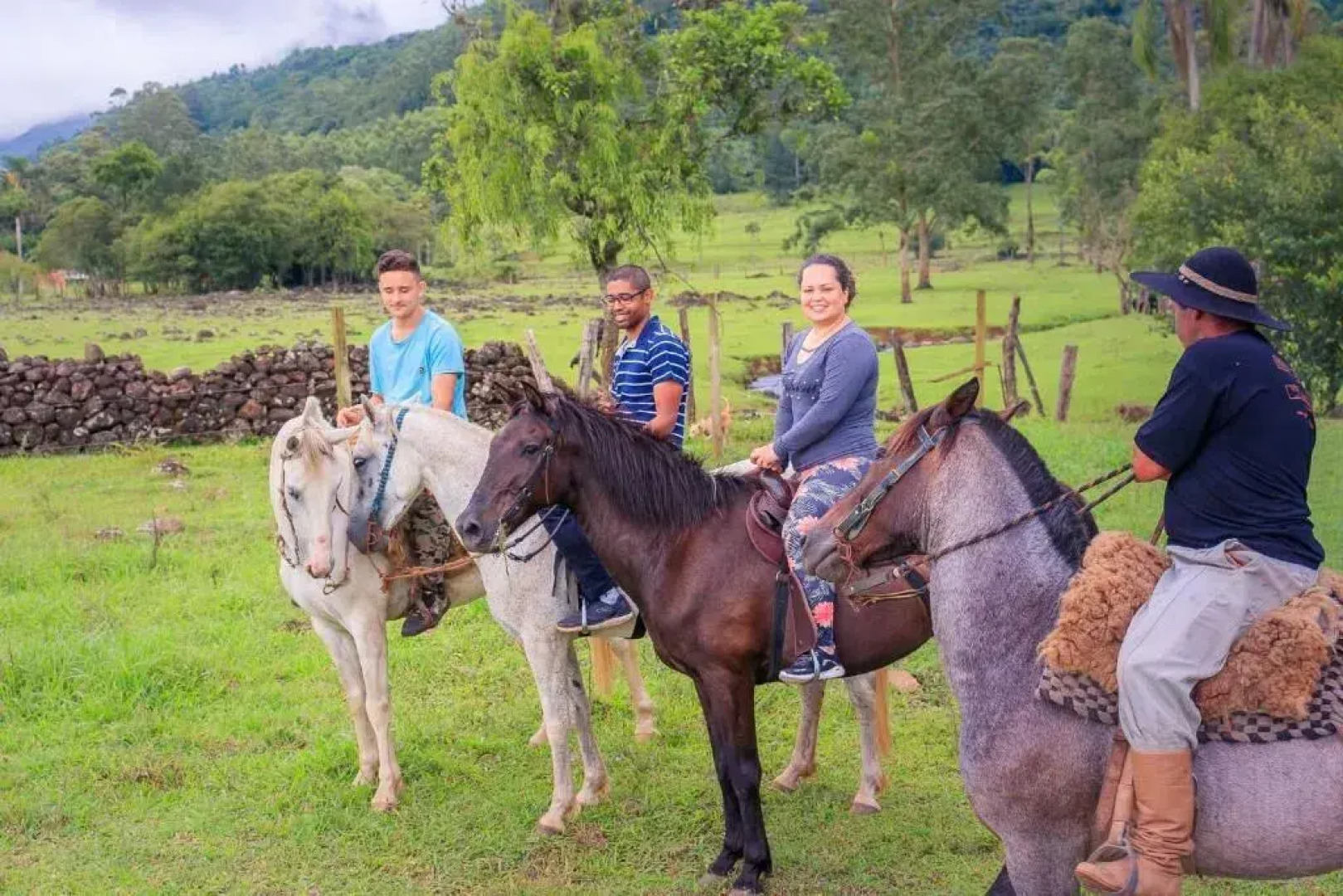 Pousada Chalés Vale do Rio do Boi