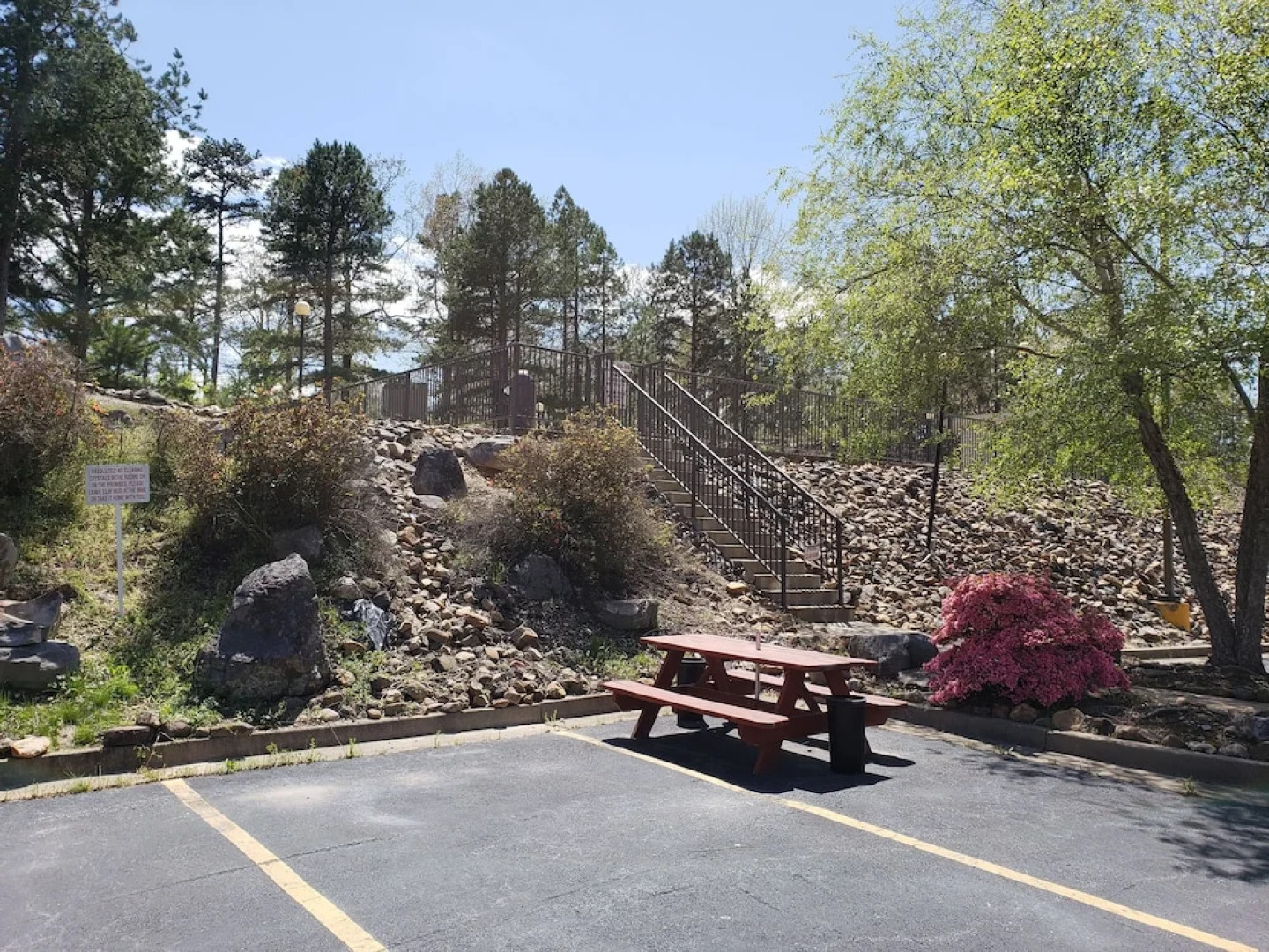 Hotsprings Village Inn