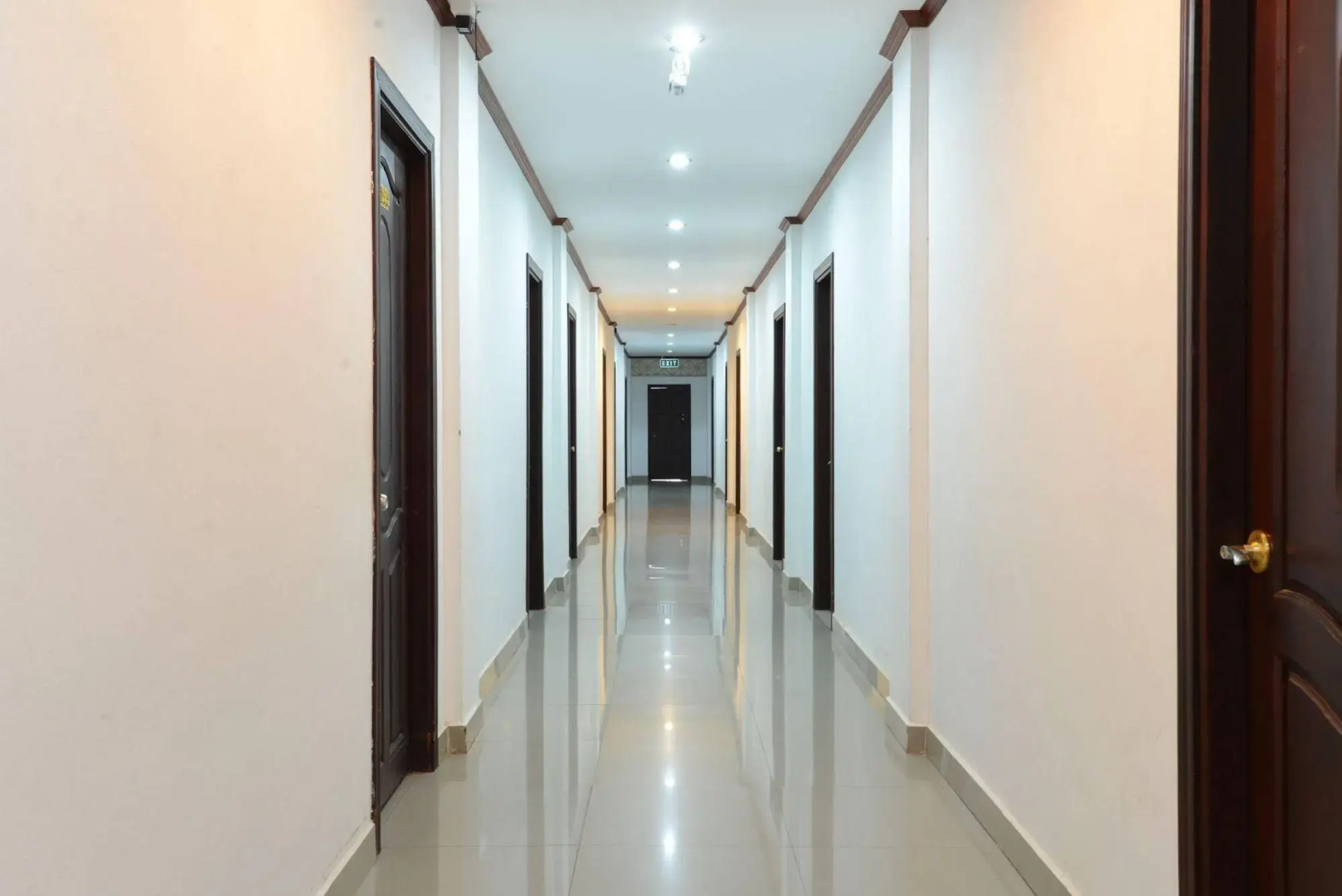 Douangpraseuth Hotel