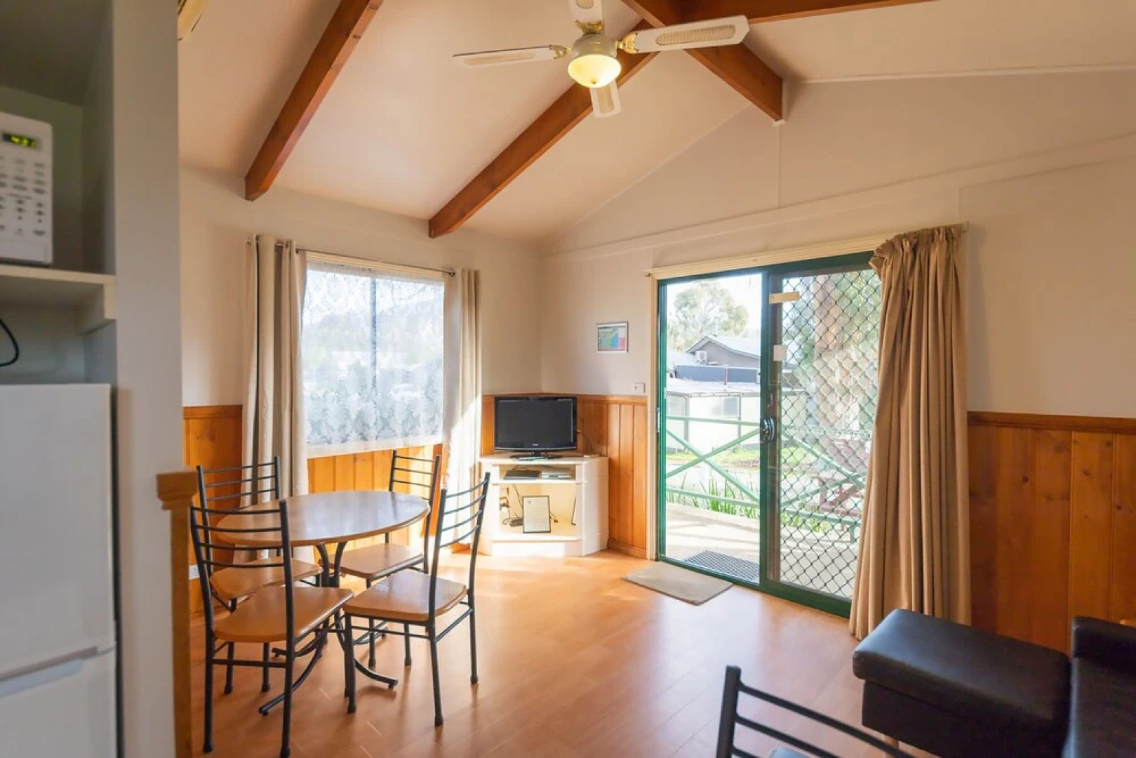 Eildon Riverside Holiday Park