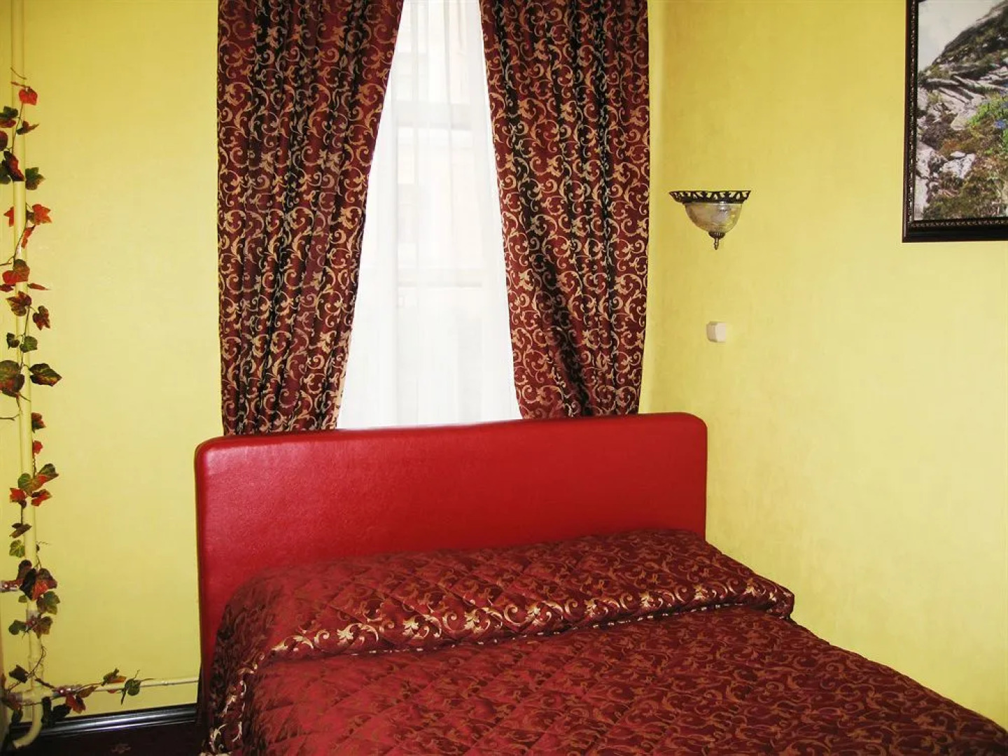 Отель Smart Welcome by Academia