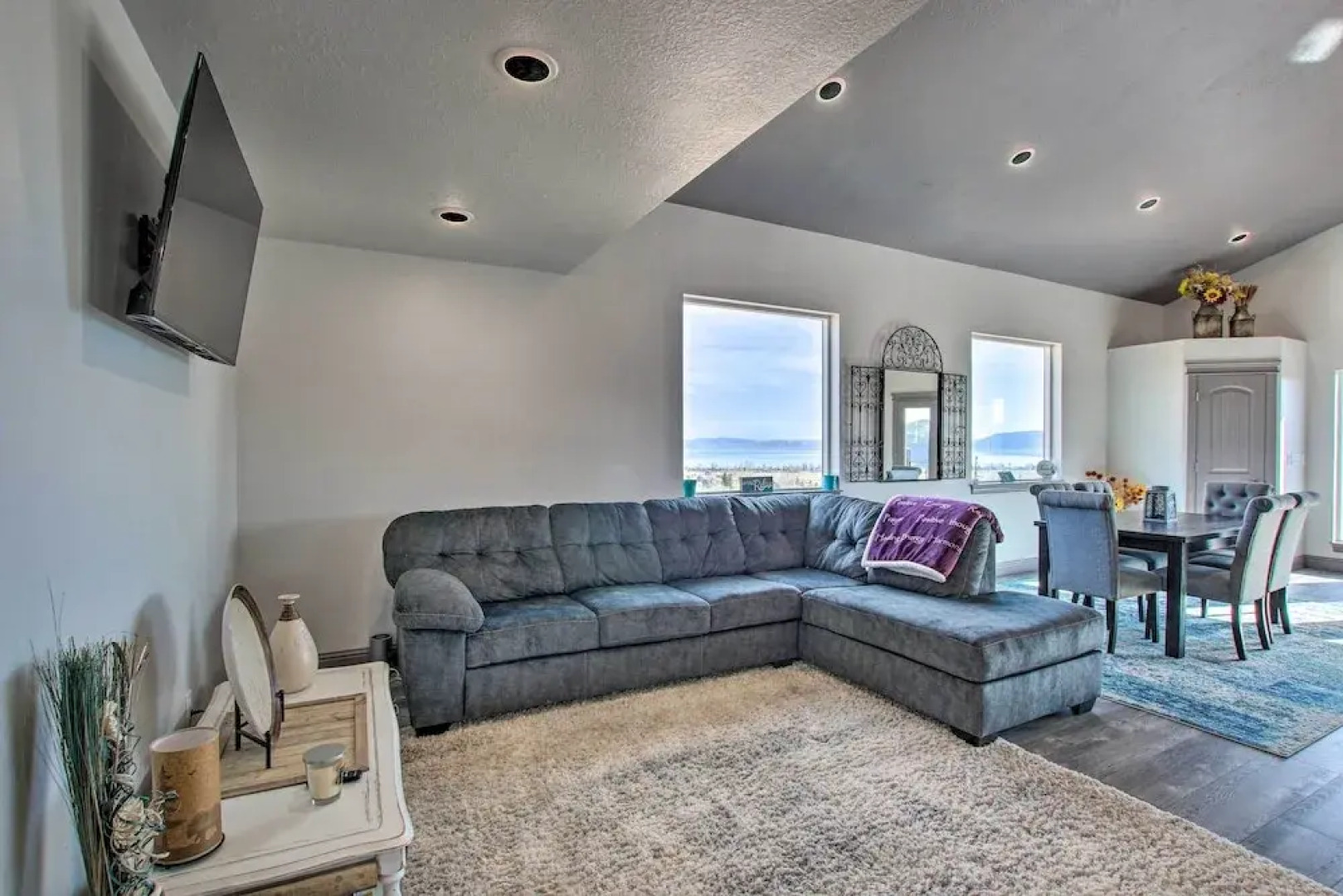 Spacious Home w/ Mtn Views: 2 Mi to Bear Lake!