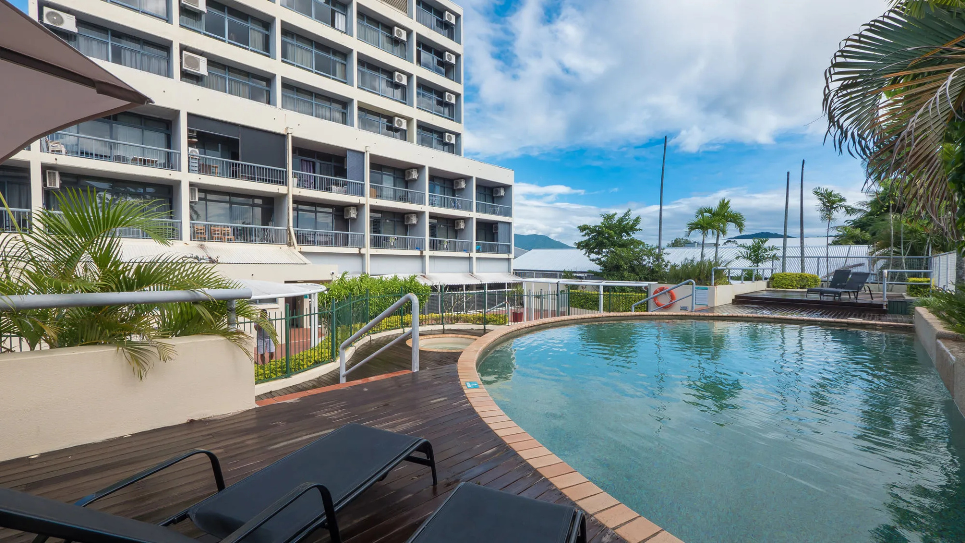 Alivio Hotel Cairns