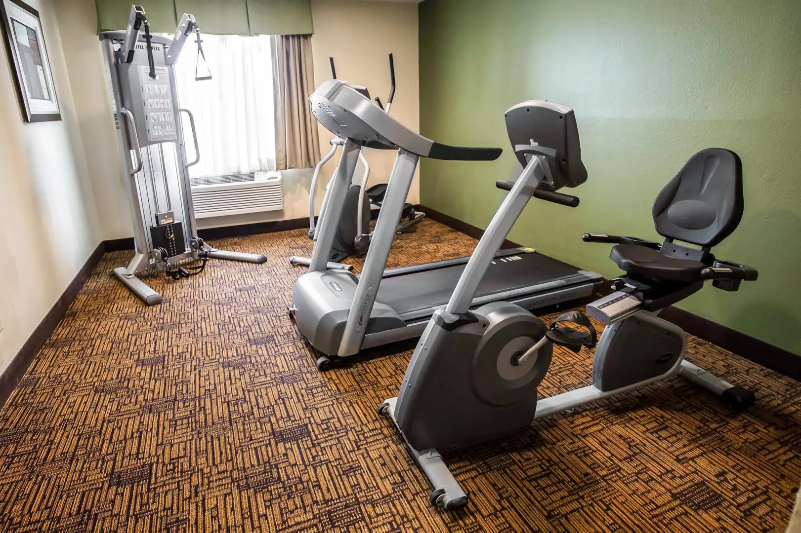 Quality Inn Chesterton near Indiana Dunes National Park I-94