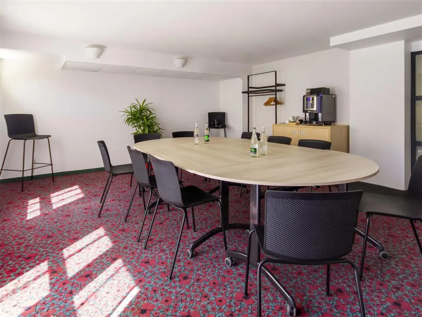 ibis Rochefort