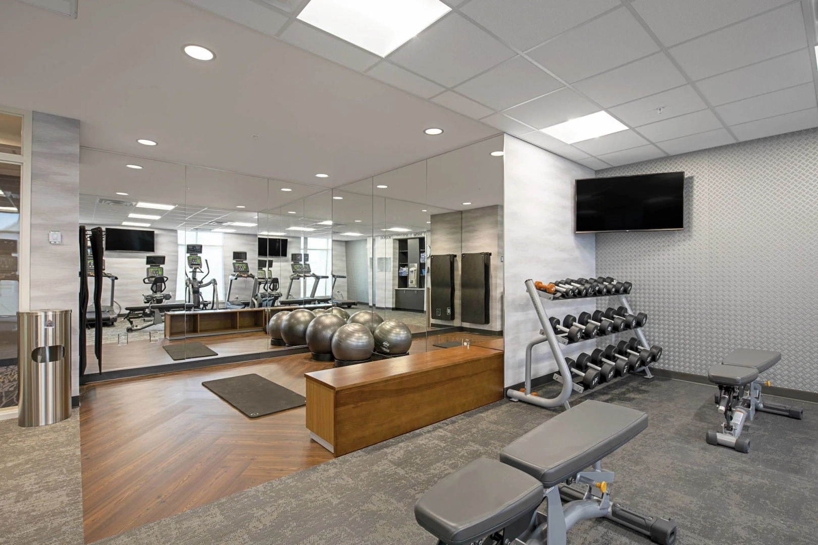 Fairfield Inn & Suites by Marriott Duluth Waterfront