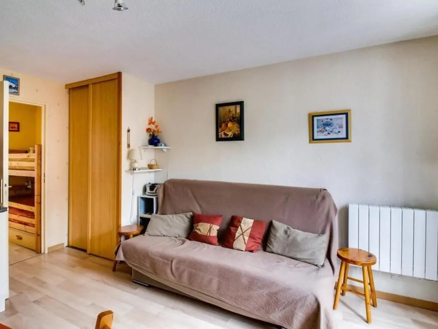 Appartement Esquièze-Sère, 2 pièces, 6 personnes - FR-1-402-34