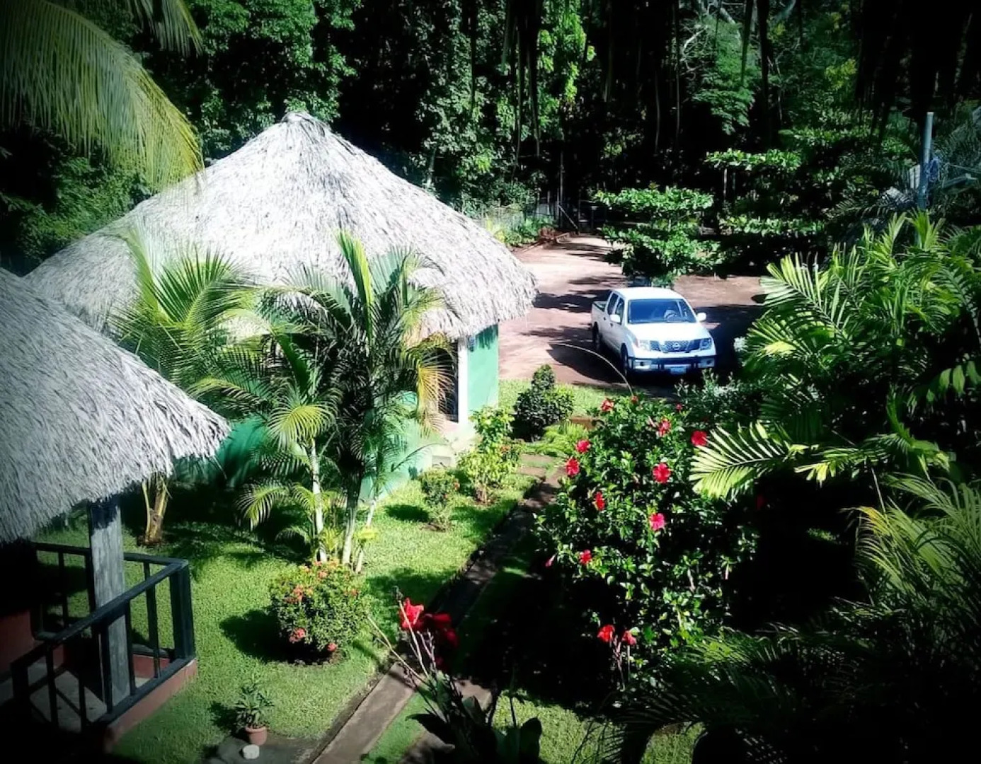 Papaya Lodge Las Flores