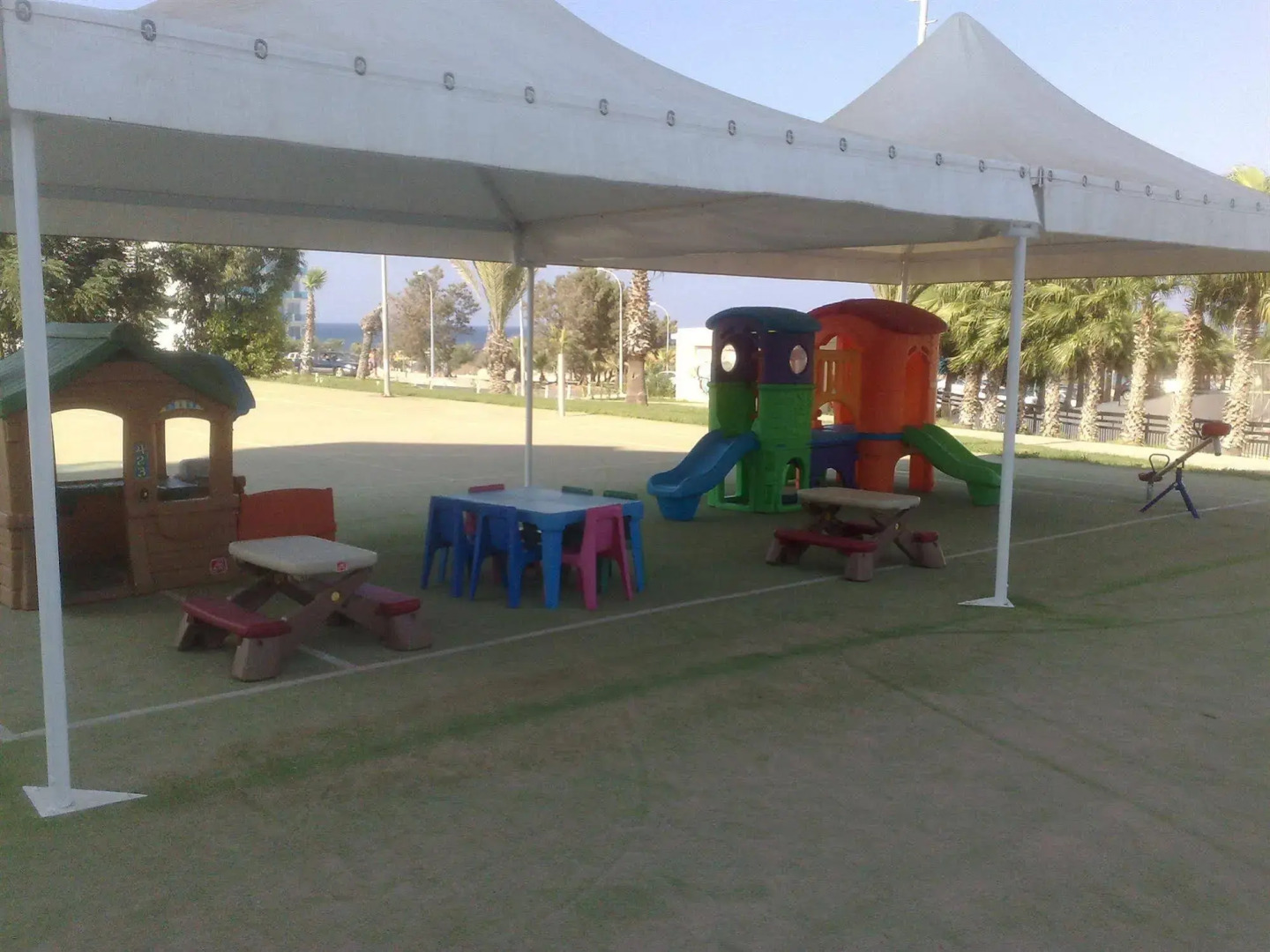 Trizas Hotel Apartments