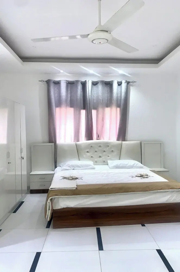 OYO 157 Dream Barka Hotel