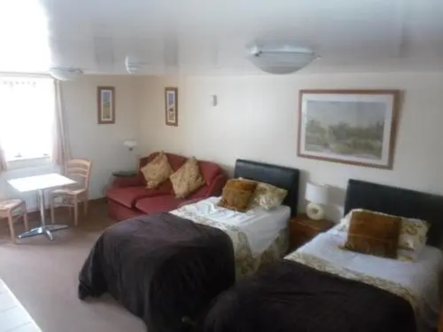 Oakenholt Farm Country Guest House