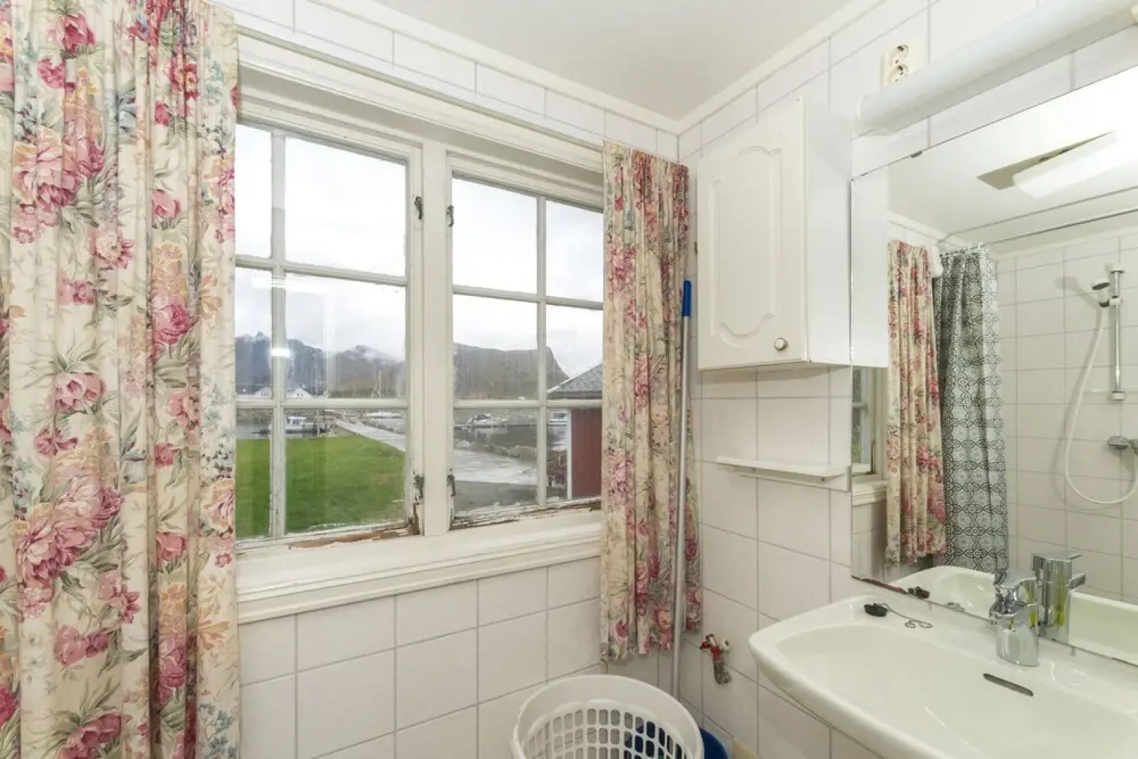 Vandrerhjem Lofotferie Kabelvåg