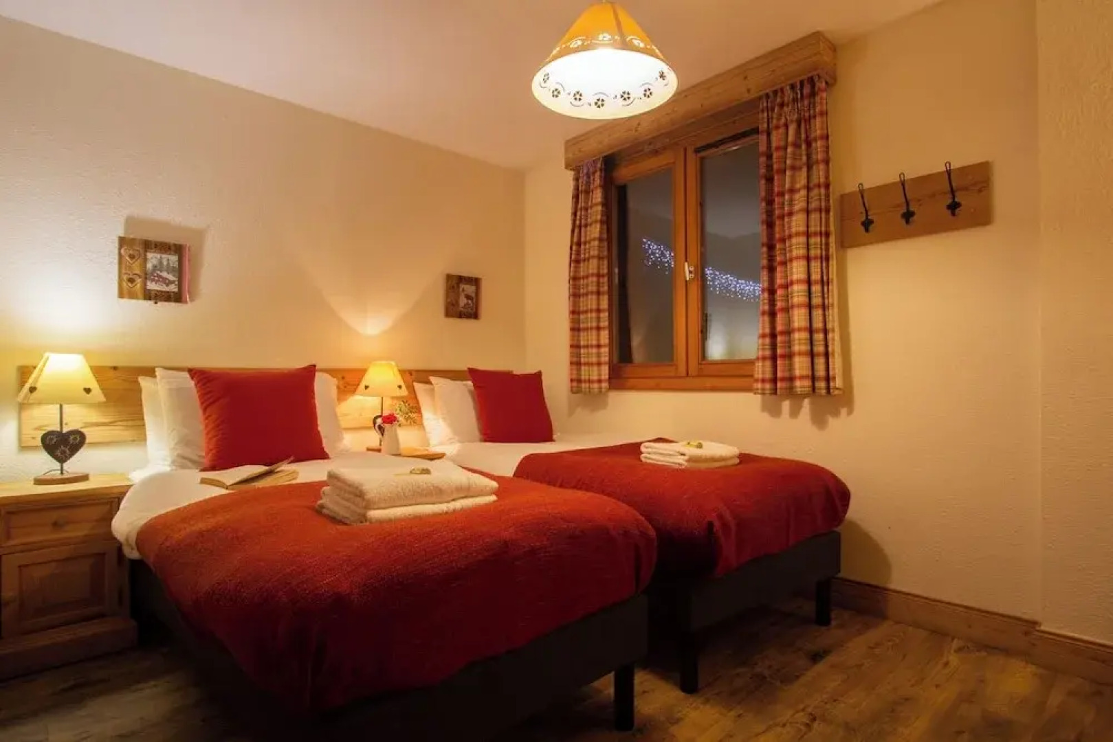 Chalet Cœur des Brévières by Chalet Chardons