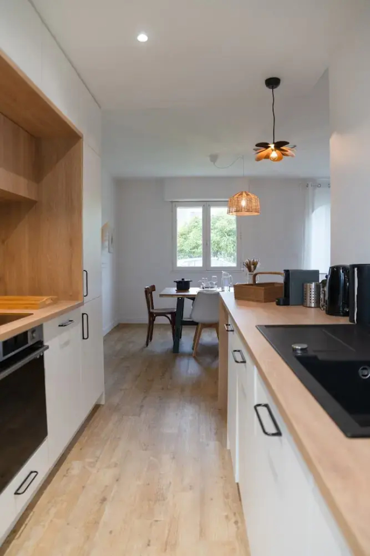 Pretty House on the Edge of the Gr34 Near the sea