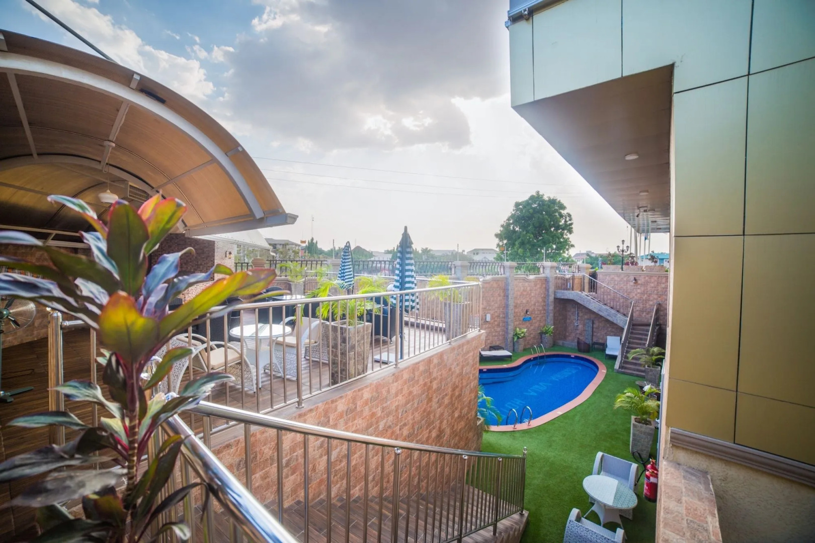 Corinthia Villa Hotel