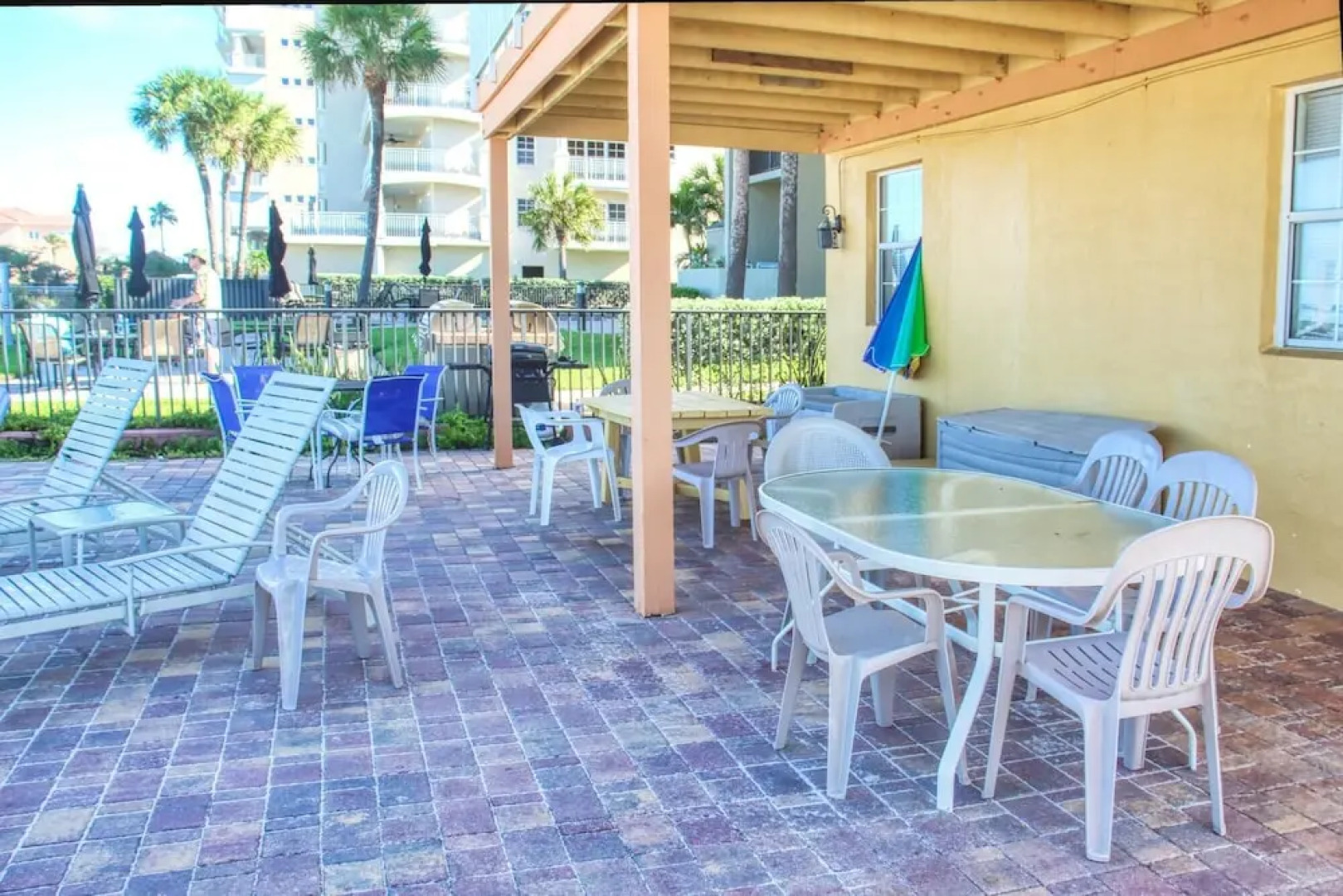 Misty Isles Redington Beachfront Suite 1