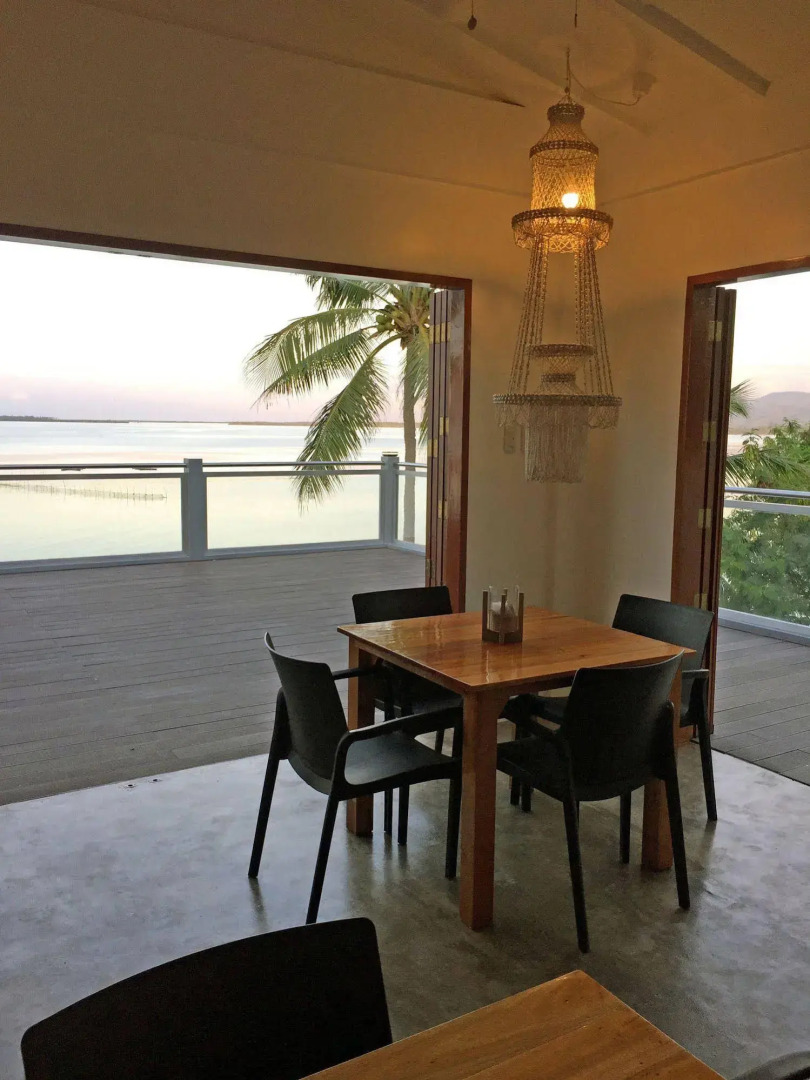 Sandingan Island Resort