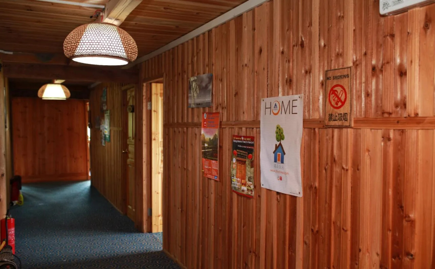 Dragon's Den Hostel in Rice Terraces