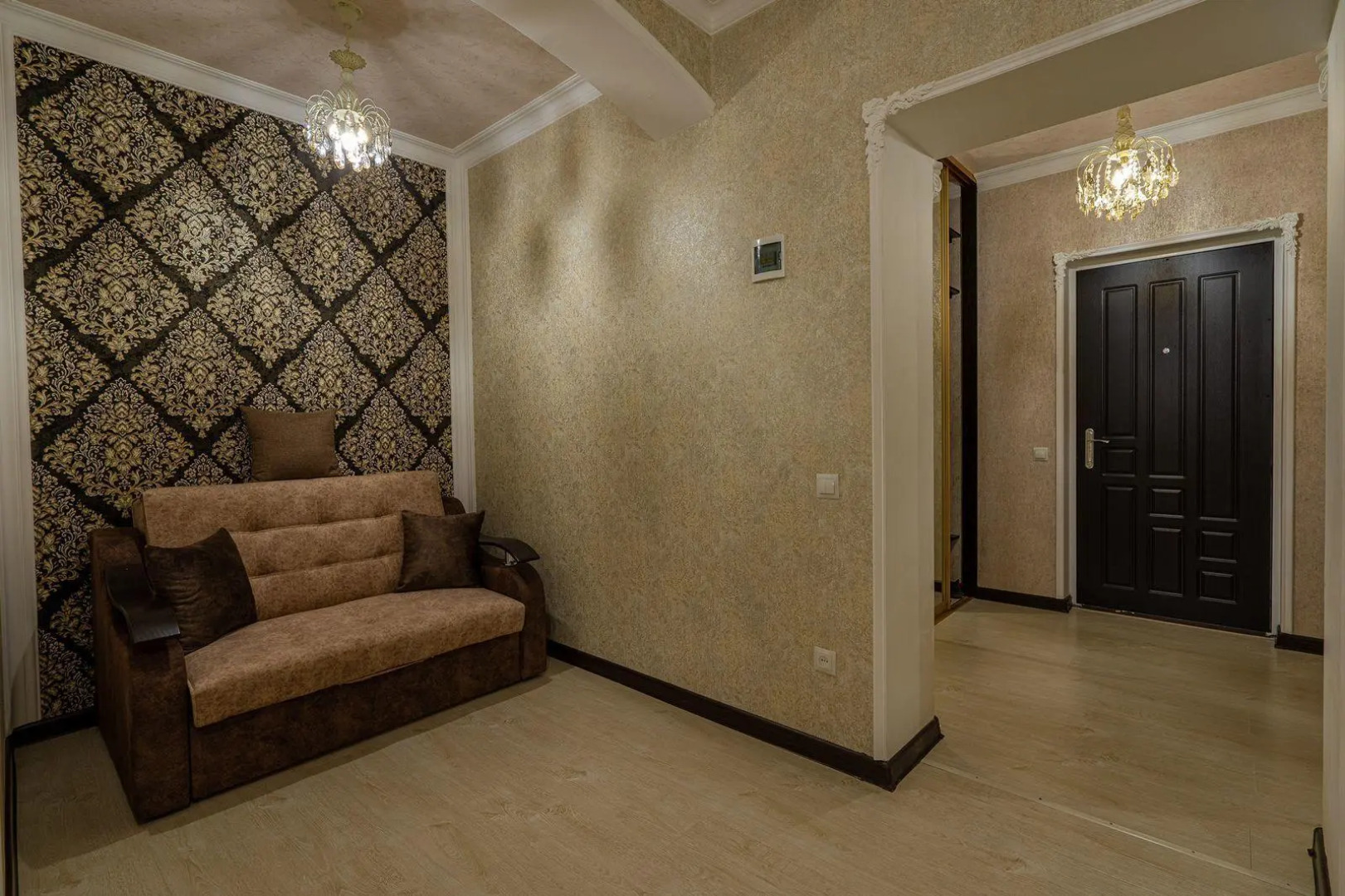 Апартаменты 5 звезд на улице Шамиля Джикаева 5А