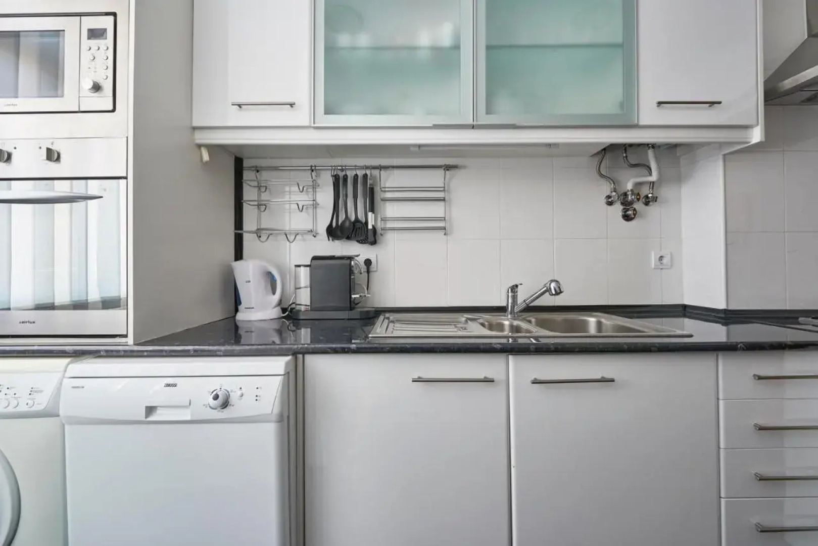 In Bed with Lisbon 4E