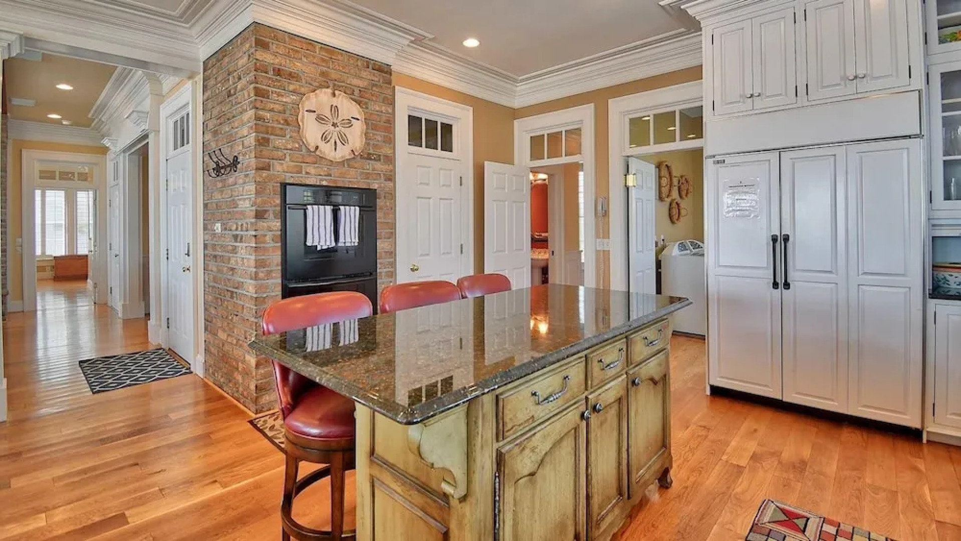 105 Endless View 8 Br Home by RedAwning