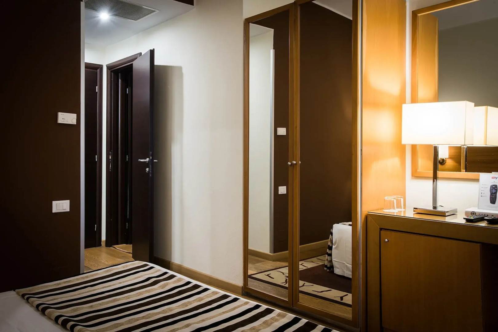 Sardegna Hotel, Suites & Restaurant