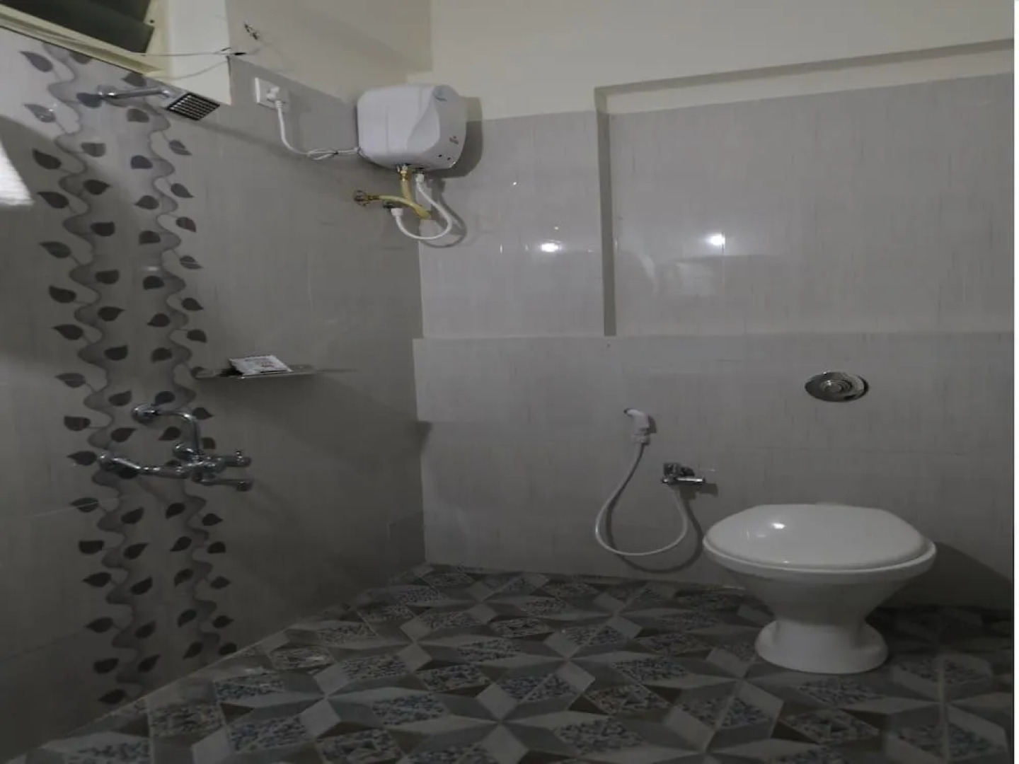 OYO 22440 Rachana Boarding And Lodging